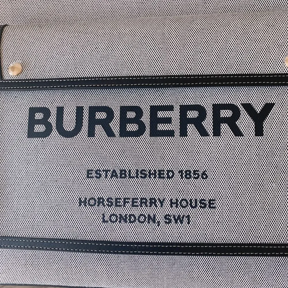 Burberry Medium Pocket Bag - Black/Tan - Picture 4 of 16